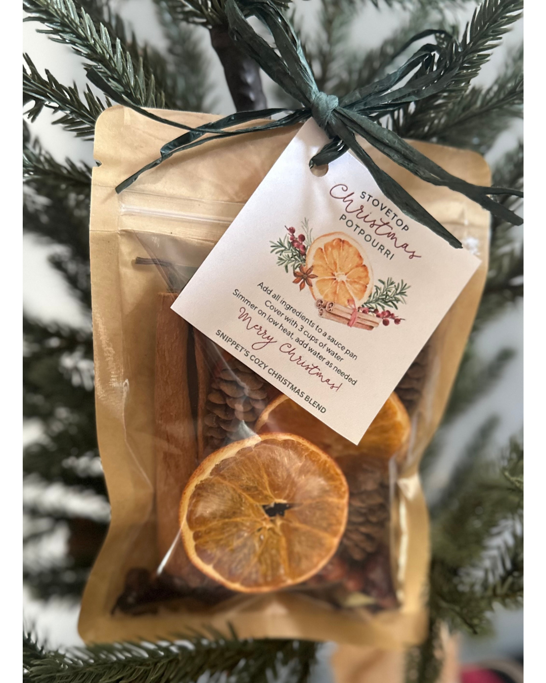 PREORDER! Snippet's Holiday Collection- Cozy Christmas Blend Stovetop Simmer Pack